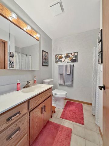 1425 18th Ave. NW, Minot, ND 58703