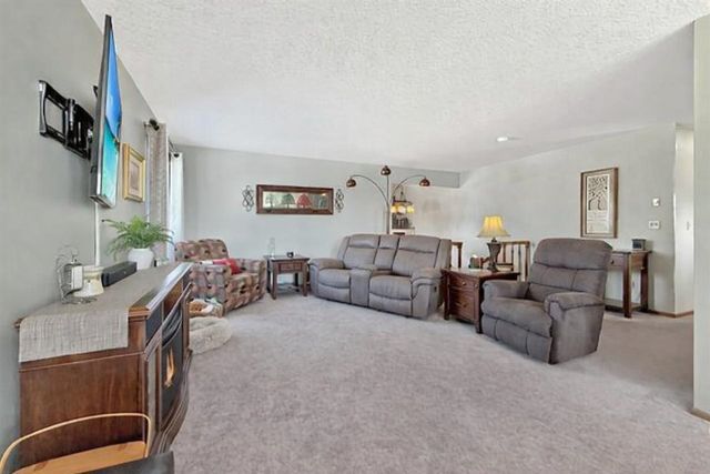 1425 18th Ave. NW, Minot, ND 58703