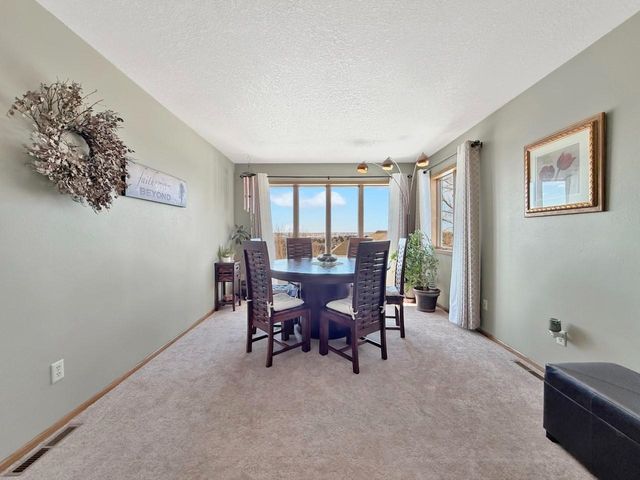 1425 18th Ave. NW, Minot, ND 58703