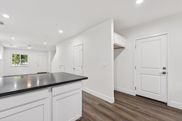 3021 Havencove Way, Modesto, CA 95355