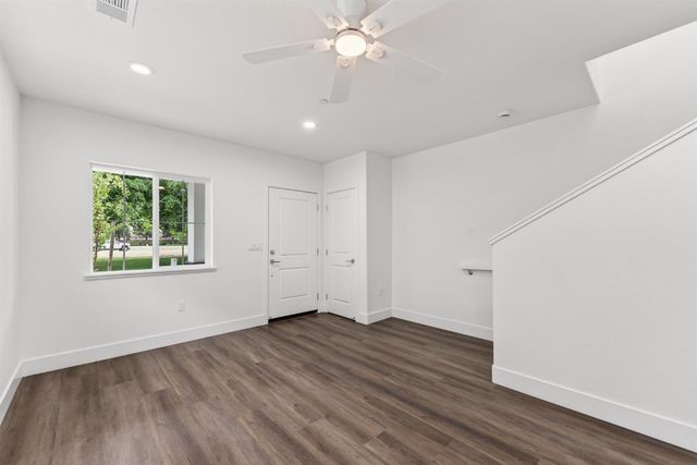 3021 Havencove Way, Modesto, CA 95355