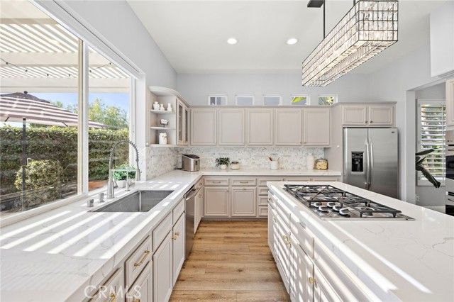 27 Raleigh Court, Laguna Hills, CA 92679