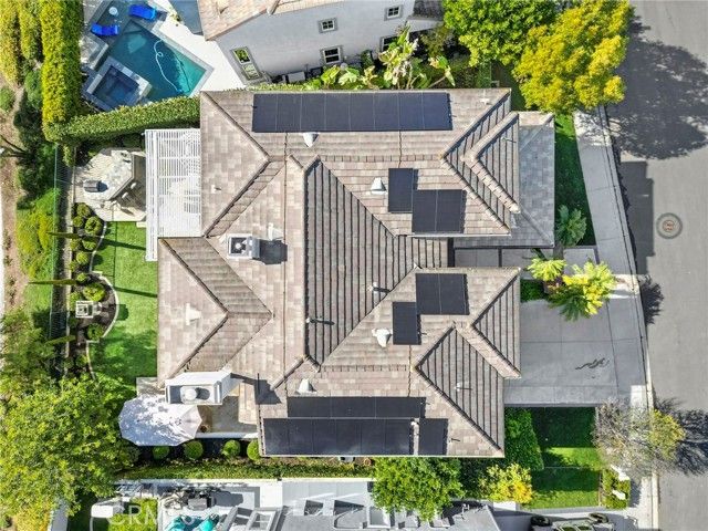 27 Raleigh Court, Laguna Hills, CA 92679