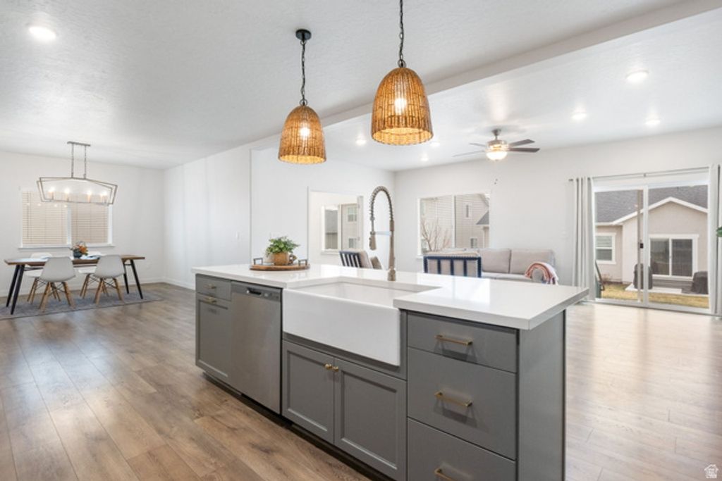 Image 9 of property listing at 6293 W JACKSON CREST WAY, Herriman, UT 84096