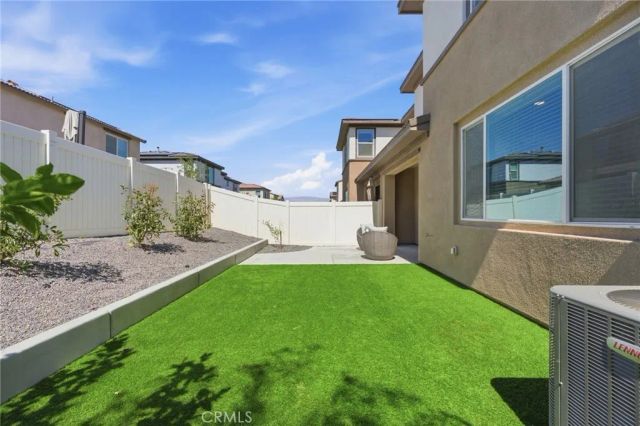 76300 Oxford, Palm Desert, CA 92211