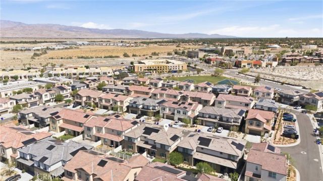 76300 Oxford, Palm Desert, CA 92211