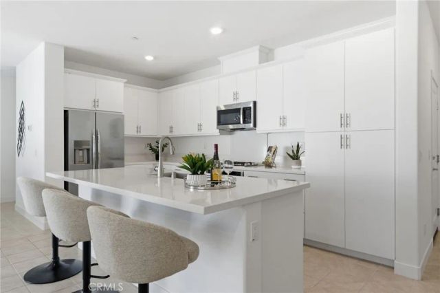 76300 Oxford, Palm Desert, CA 92211