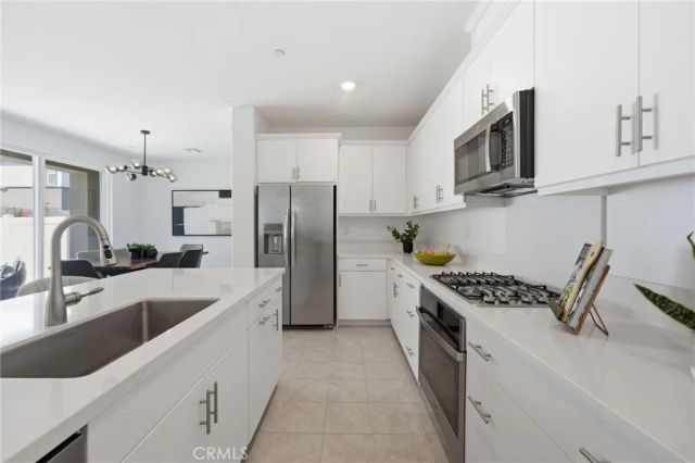 76300 Oxford, Palm Desert, CA 92211