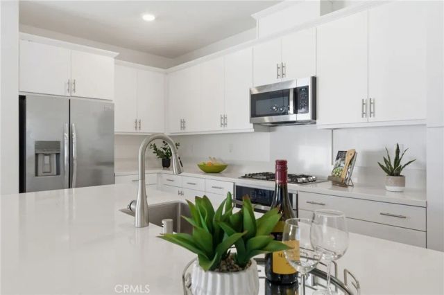 76300 Oxford, Palm Desert, CA 92211