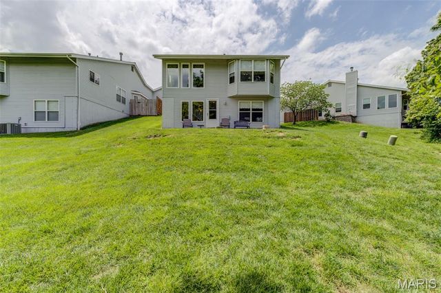 1578 Lienemann Drive, St Charles, MO 63303