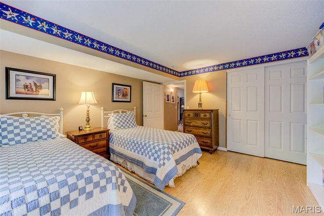 1578 Lienemann Drive, St Charles, MO 63303