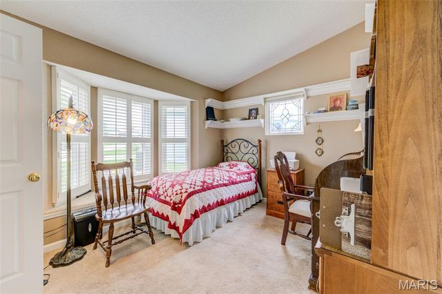1578 Lienemann Drive, St Charles, MO 63303