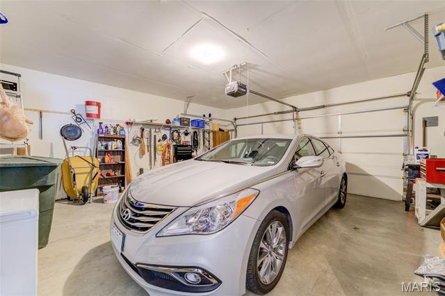 1578 Lienemann Drive, St Charles, MO 63303