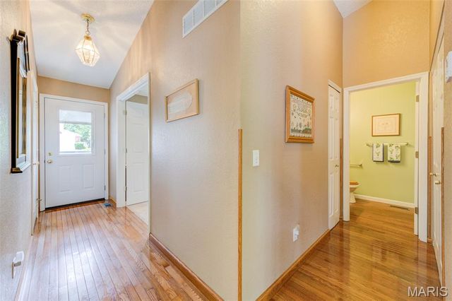 1578 Lienemann Drive, St Charles, MO 63303