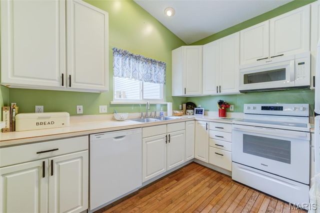 1578 Lienemann Drive, St Charles, MO 63303