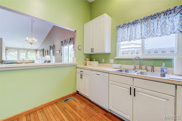 1578 Lienemann Drive, St Charles, MO 63303