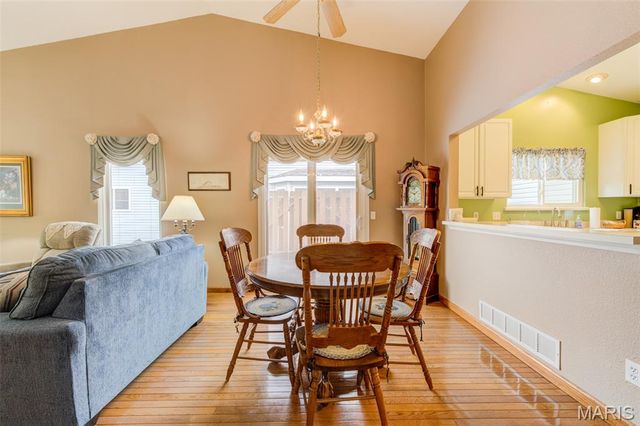 1578 Lienemann Drive, St Charles, MO 63303