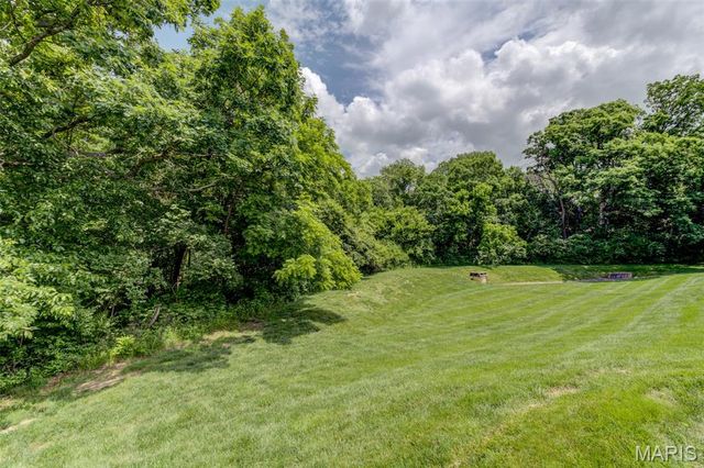 1578 Lienemann Drive, St Charles, MO 63303