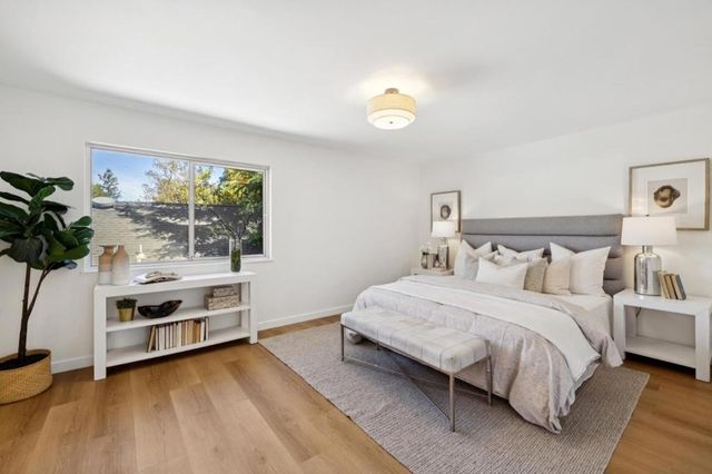 718 Vera Avenue, Redwood City, CA 94061