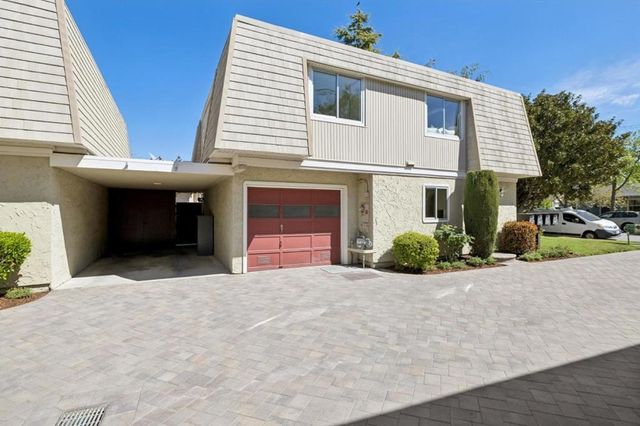 718 Vera Avenue, Redwood City, CA 94061