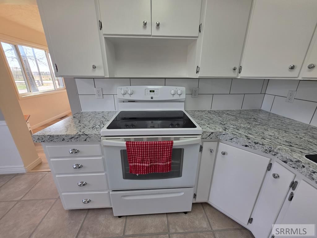 Image 23 of property listing at 6850 S 2000 W, Rexburg, ID 83440