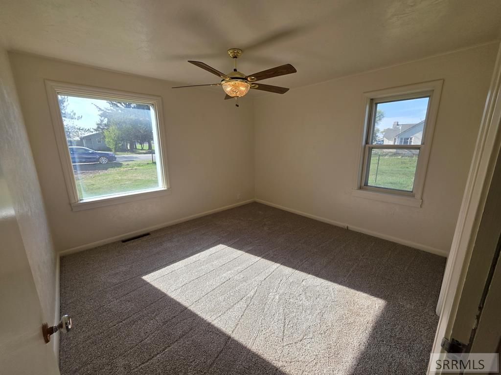 Image 37 of property listing at 6850 S 2000 W, Rexburg, ID 83440