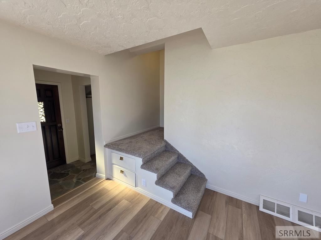 Image 41 of property listing at 6850 S 2000 W, Rexburg, ID 83440