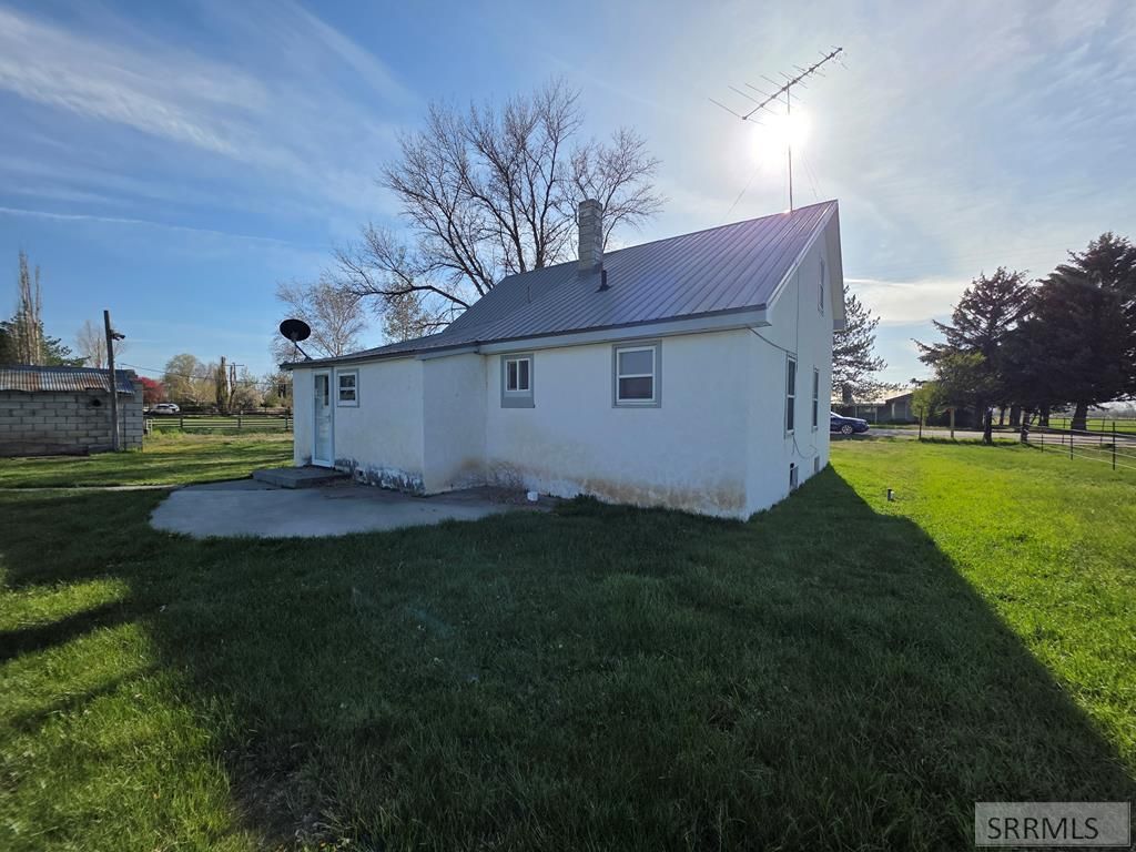 Image 61 of property listing at 6850 S 2000 W, Rexburg, ID 83440