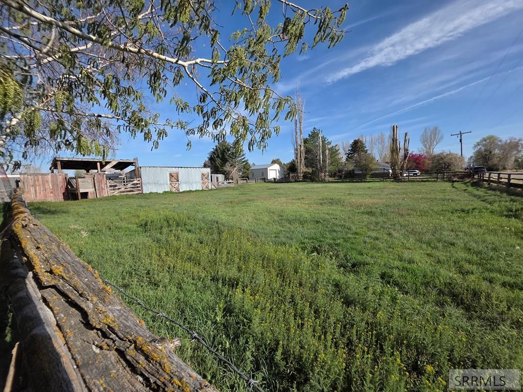 Image 67 of property listing at 6850 S 2000 W, Rexburg, ID 83440