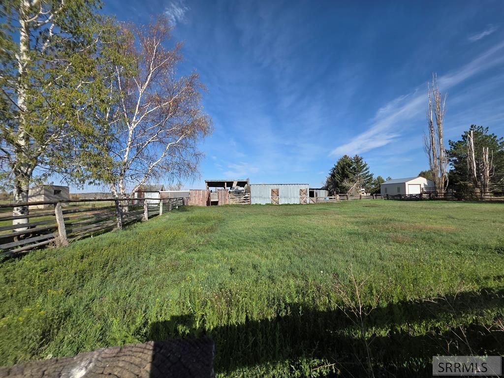 Image 68 of property listing at 6850 S 2000 W, Rexburg, ID 83440