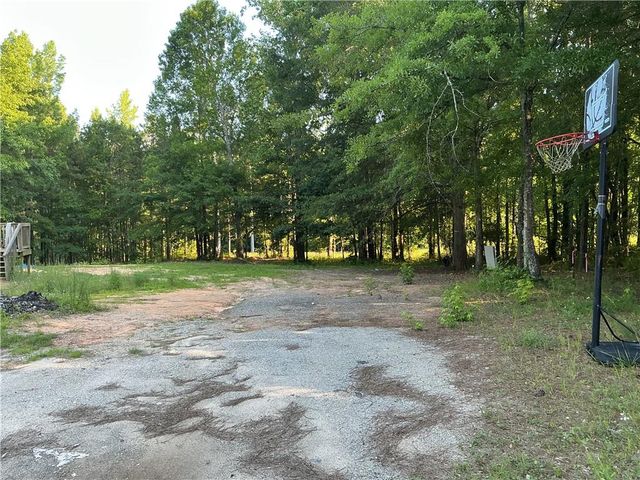703 Central High Road, Carrollton, GA 30116