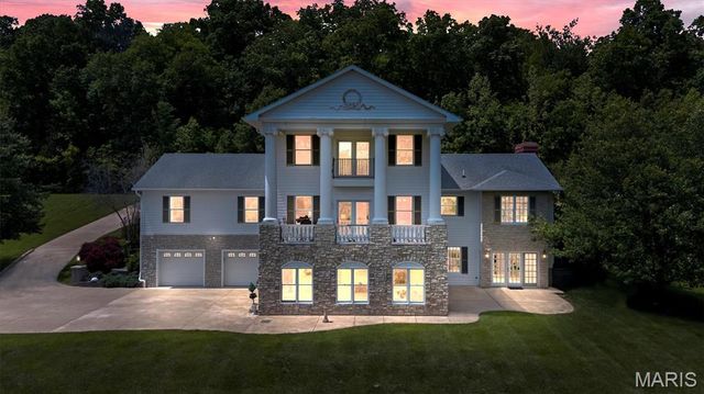 590 Fairway Drive, Union, MO 63084
