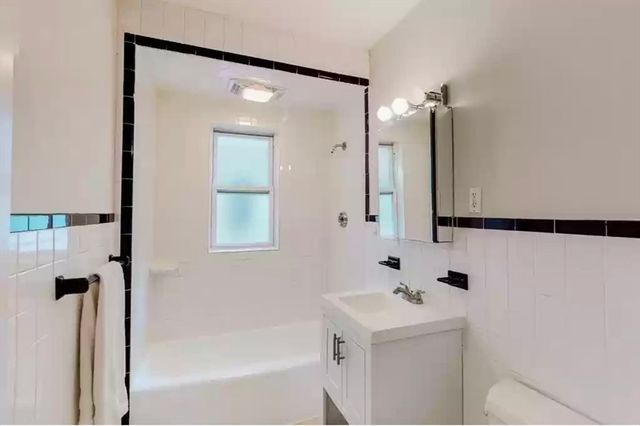 108 Heath St 1, Somerville, MA 02145