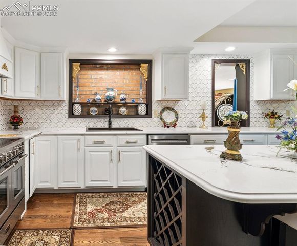 26 Hutton Lane, Colorado Springs, CO 80906