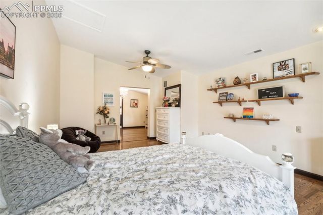 26 Hutton Lane, Colorado Springs, CO 80906