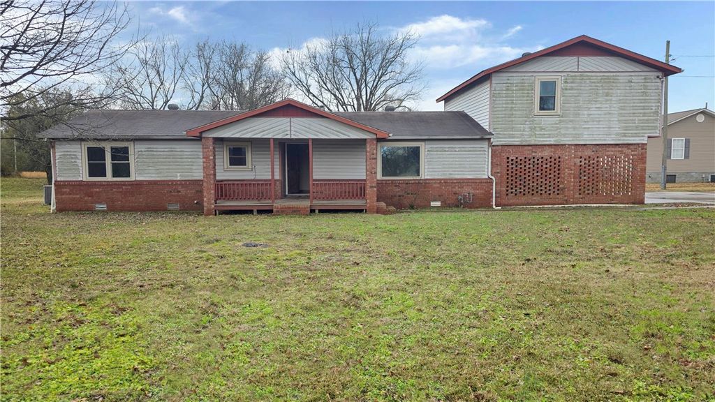 1170 Jimmy Lile Road, Russellville, AR 72802