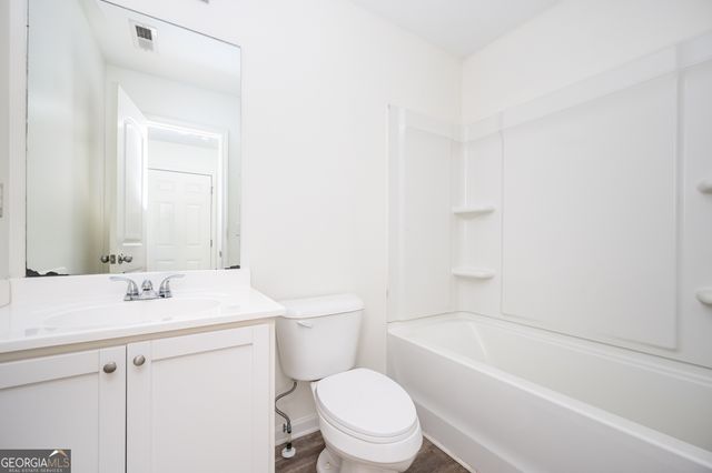 6742 Mancha Street, South Fulton, GA 30349