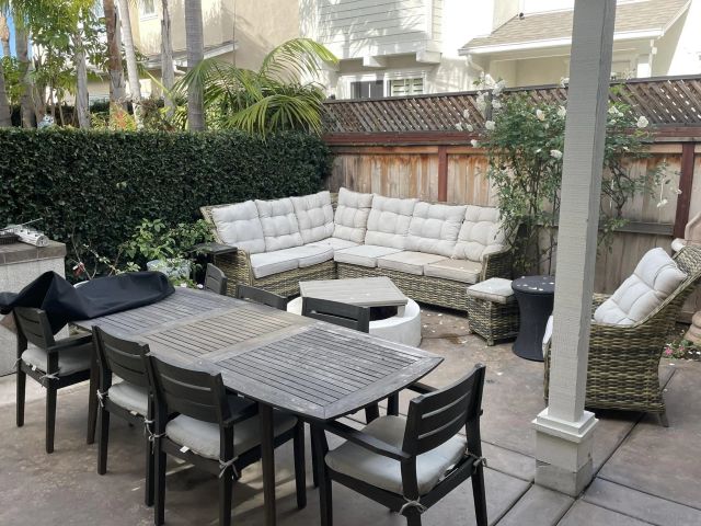 646 Sandside Ct., Carlsbad, CA 92011