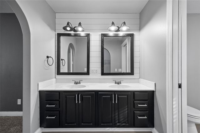 1206 Winchester Circle NE, Swisher, IA 52338