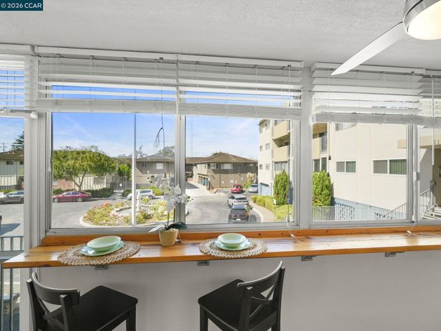 2137 Otis Dr 111, Alameda, CA 94501