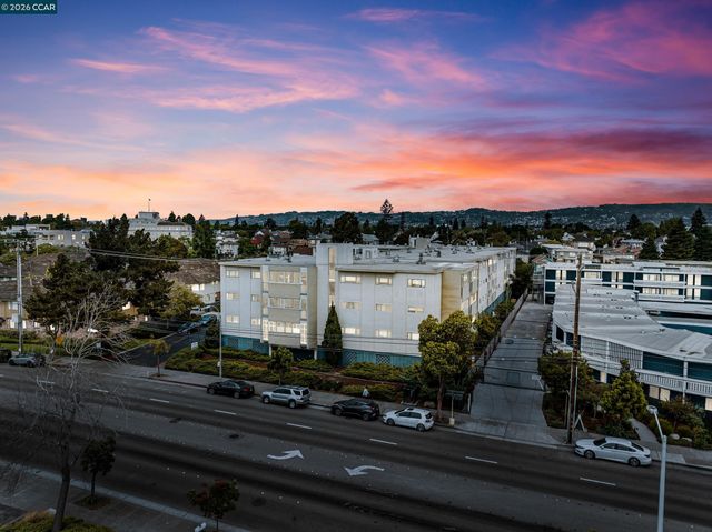 2137 Otis Dr 111, Alameda, CA 94501