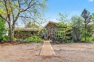 165 East Avenue, Grass Lake, MI 49240