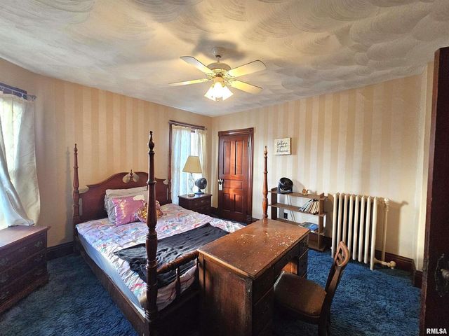 115 E COURT Street, Cambridge, IL 61238