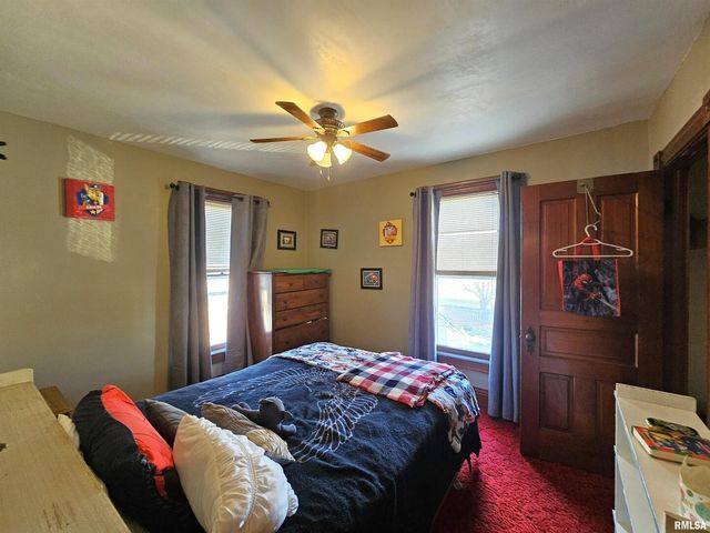 115 E COURT Street, Cambridge, IL 61238