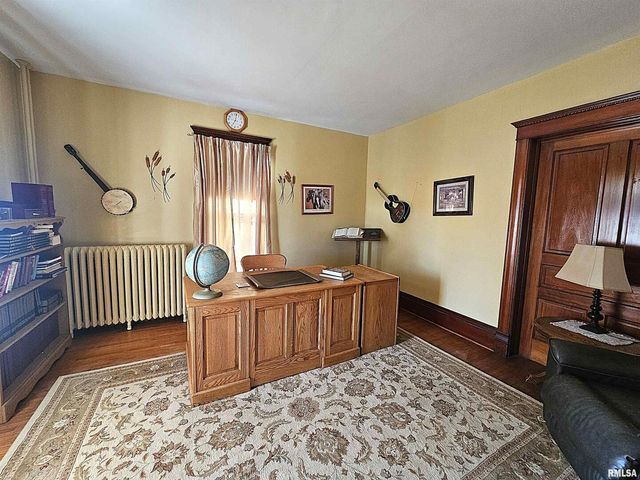 115 E COURT Street, Cambridge, IL 61238