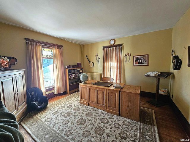 115 E COURT Street, Cambridge, IL 61238