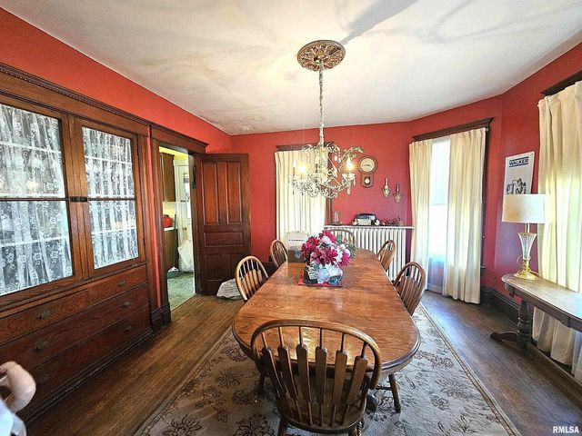 115 E COURT Street, Cambridge, IL 61238