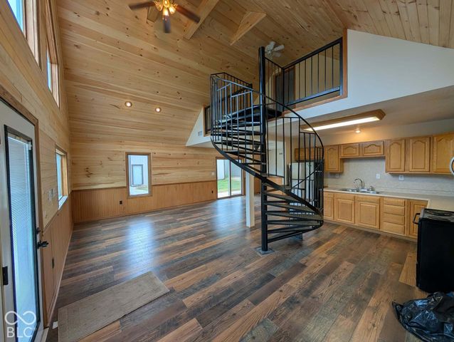 8041 S Crows Foot Place, Terre Haute, IN 47802