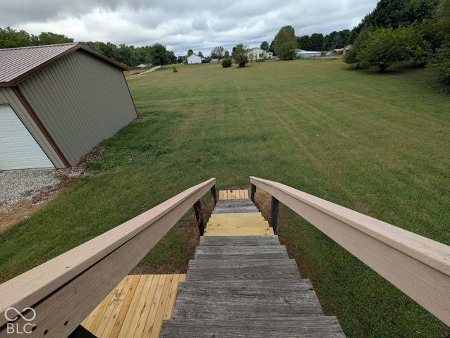 8041 S Crows Foot Place, Terre Haute, IN 47802