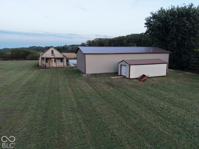 8041 S Crows Foot Place, Terre Haute, IN 47802
